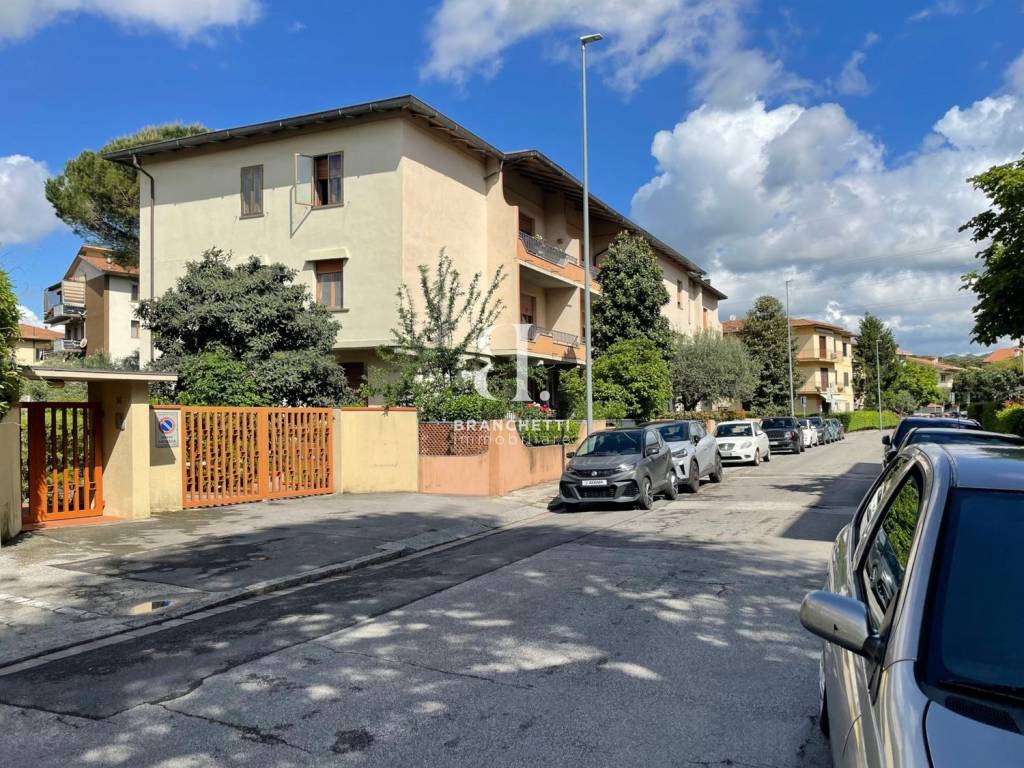 Appartamento a Prato in Via Giordano Bruno - Foto 2