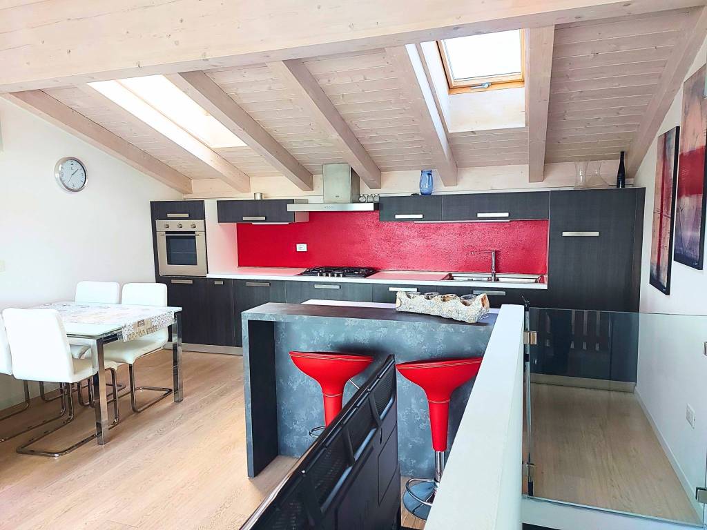 Appartamento a Altopiano della vigolana in Via Pozza - Foto 3