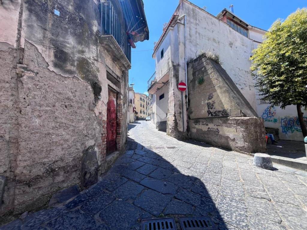 Rustico / casale a Sant'anastasia in Via Giuseppe Garibaldi, 47 - Foto 2