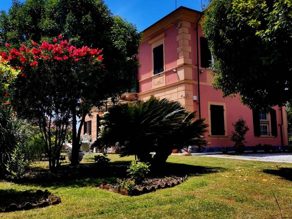 Villa a Sarzana - Foto 2