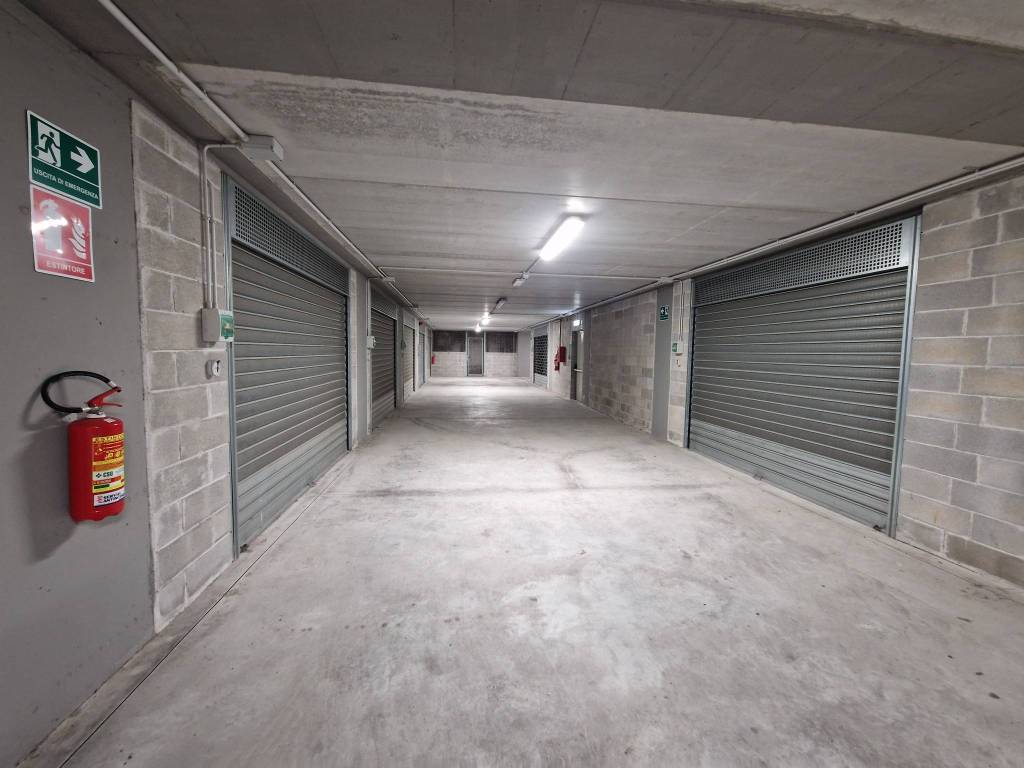Box / garage a Bari in Via Giustino Fortunato - Foto 4