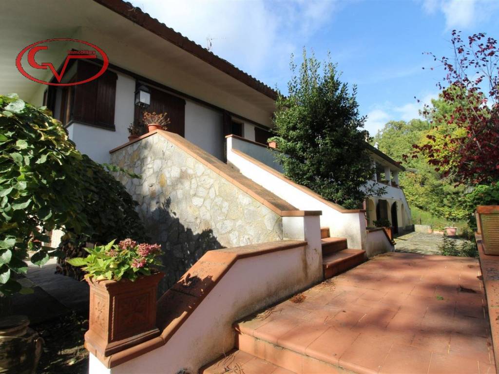 Villa a Cavriglia in Via Chiantigiana - Foto 2