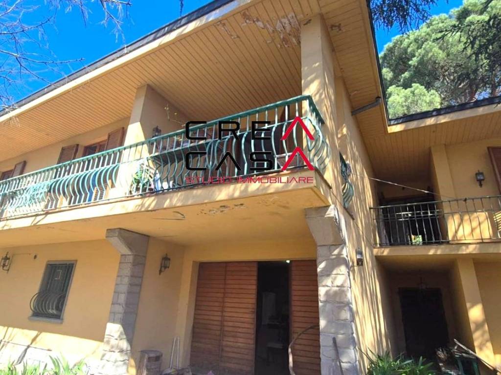 Villa a Prato in Via Sant'Anna - Foto 2