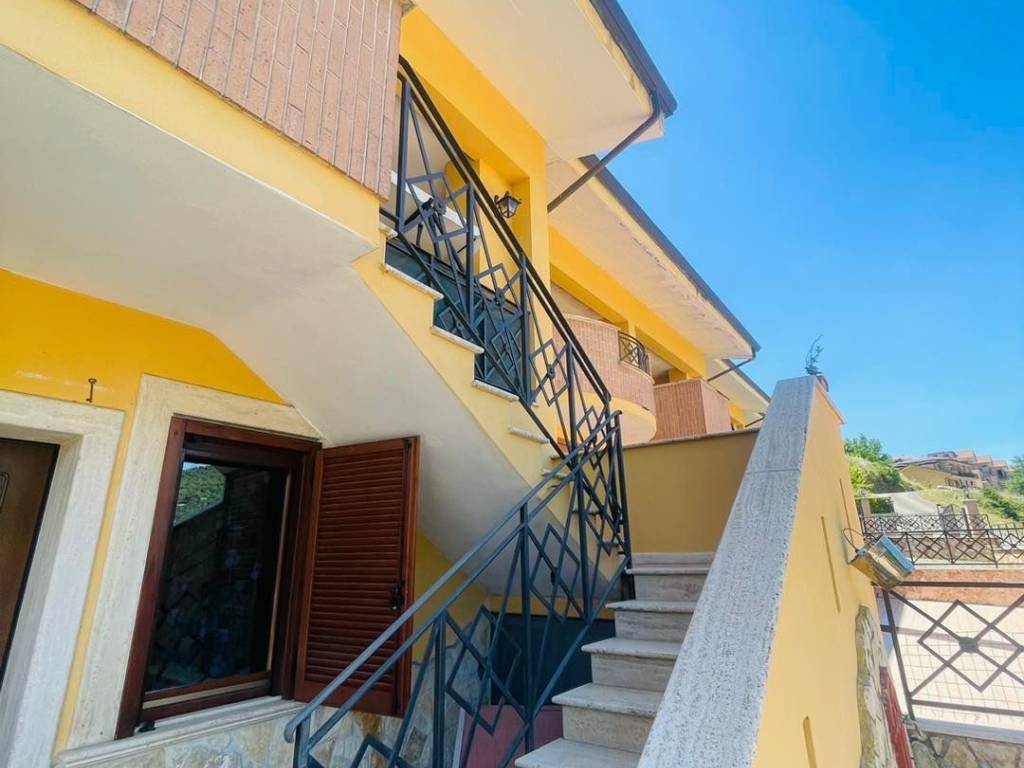 Villetta a schiera a Alatri in Via Madonna della Sanità - Foto 2