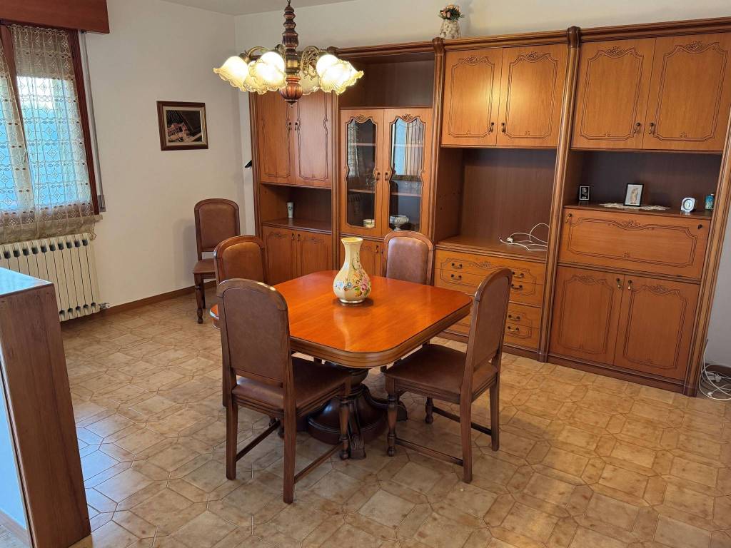 Villa a Ficarolo in Via Vallicella, 395 - Foto 4