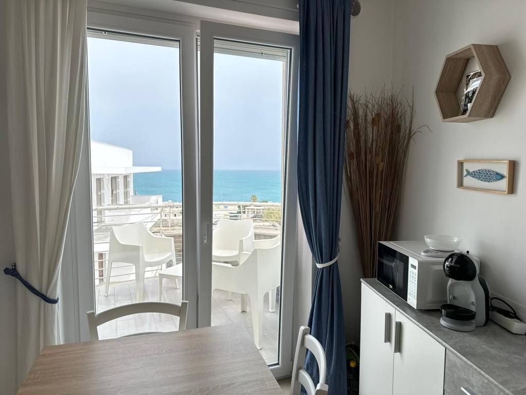 Appartamento a Polignano a mare in Via Martiri della Resistenza - Foto 5