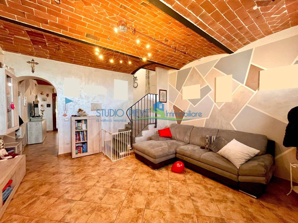 Casa indipendente a Monsummano terme in Via Raffaello Orlandini - Foto 4