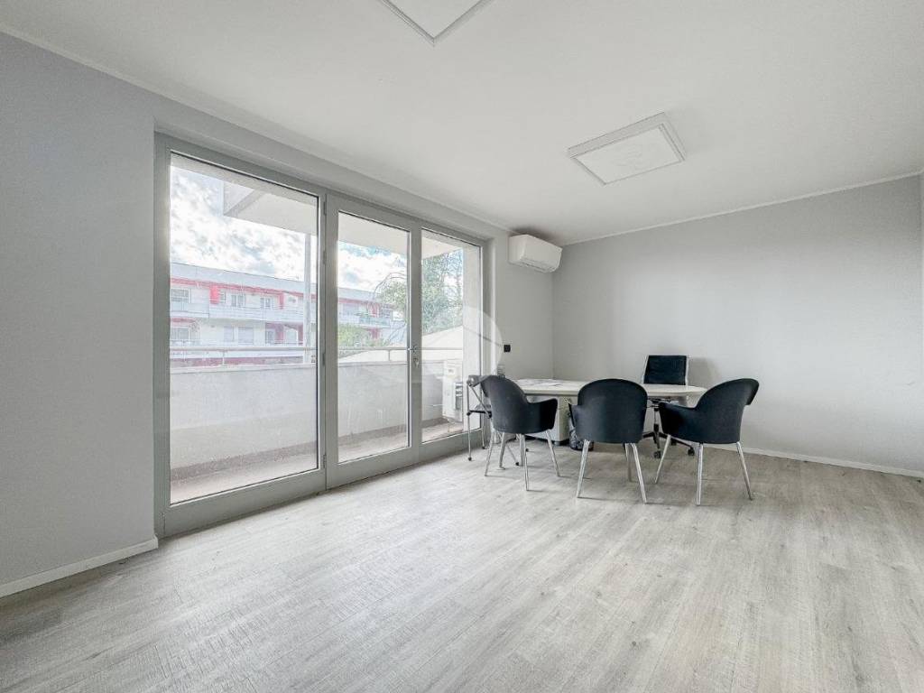 Appartamento a Teramo in Via IV Novembre, 41 - Foto 2