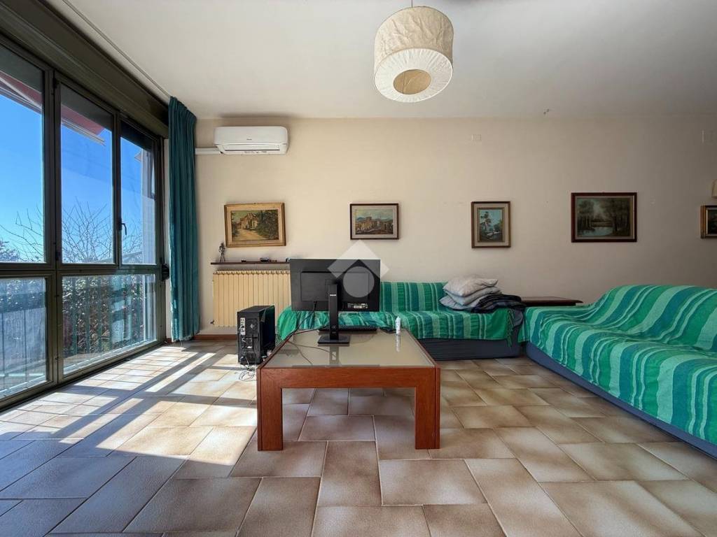 Villetta a schiera a Arezzo in Località Olmo, 448 - Foto 2