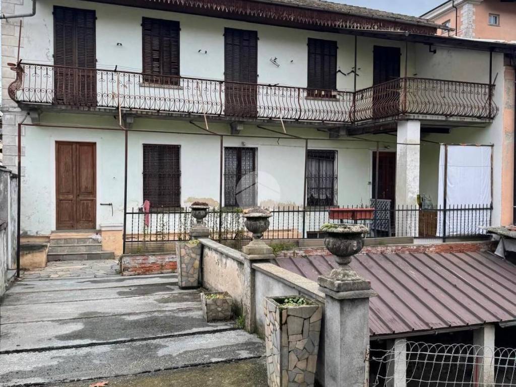 Casa indipendente a Barge in VIALE TORINO, 3 - Foto 4