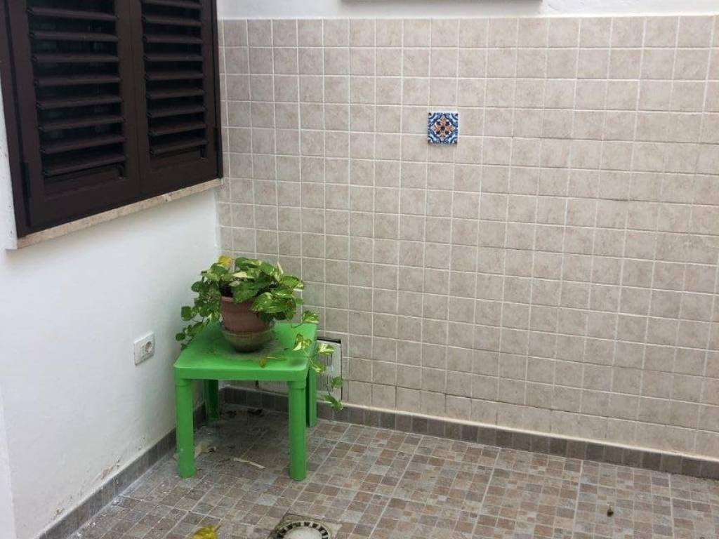 Appartamento a Brindisi in Via del Geranio - Foto 5