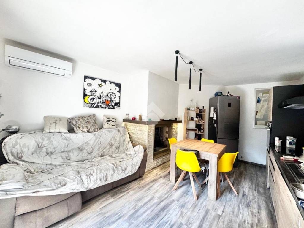 Casa indipendente a Assisi in Via santa maria della spina, 36 - Foto 3
