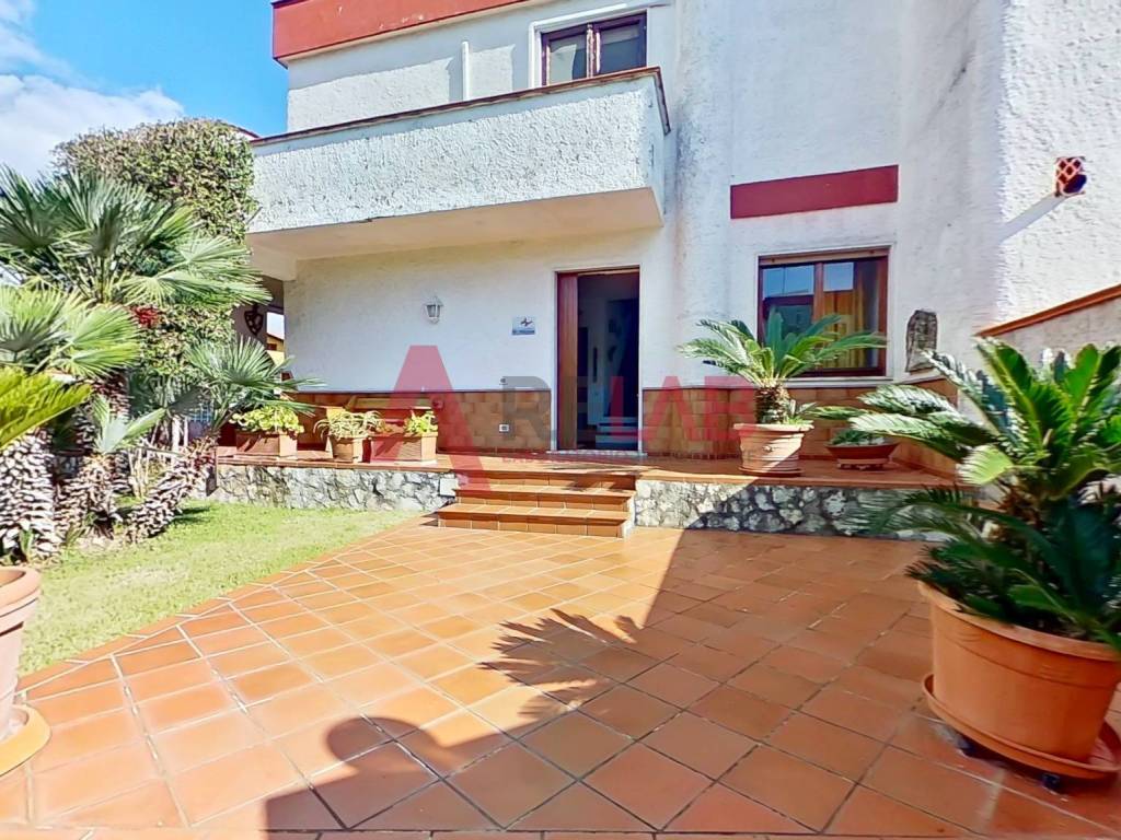 Villa a Fondi in Via Sant'Antonio, 3472 - Foto 3