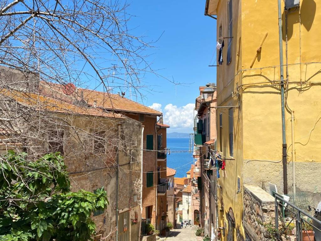 Appartamento a Monte argentario in Via del Forte - Foto 2
