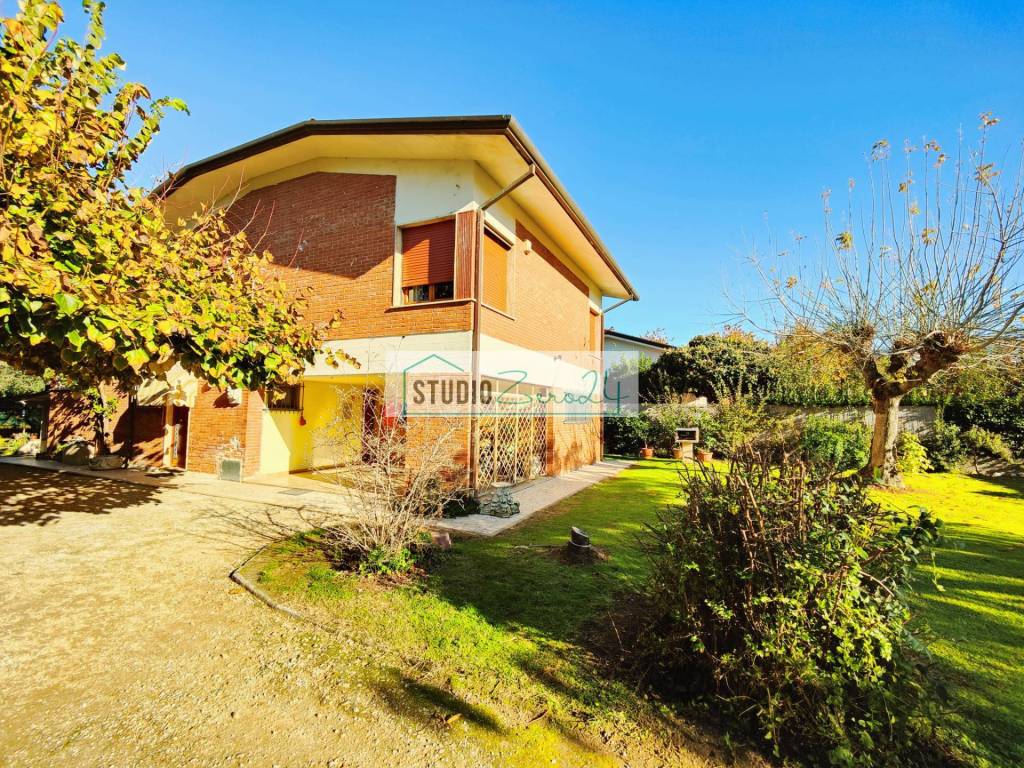 Villa a Forte dei marmi in Via Don Giovanni Minzoni - Foto 4