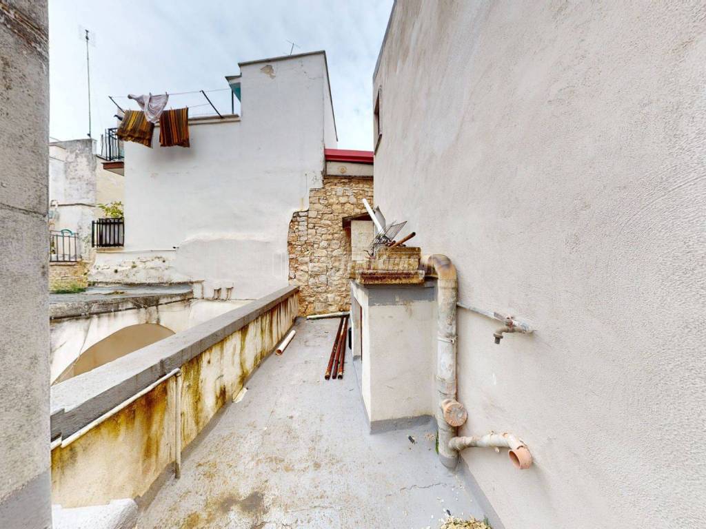 Casa indipendente a Turi in Via Arco Palmisano - Foto 3