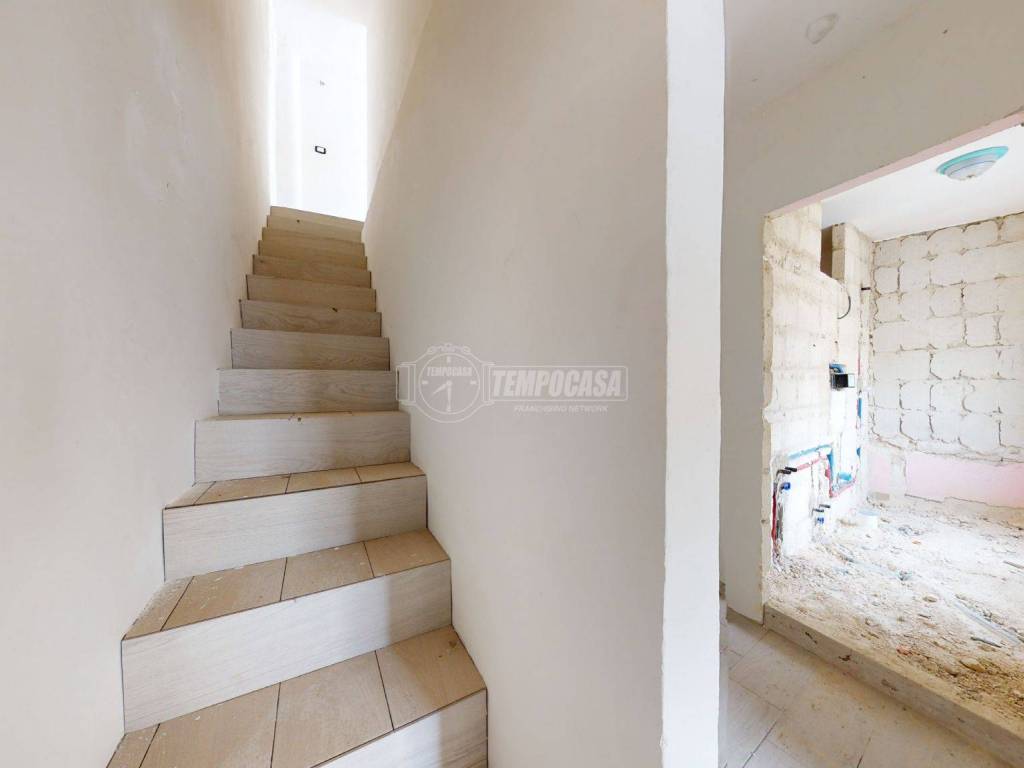 Casa indipendente a Turi in Via Arco Palmisano - Foto 5