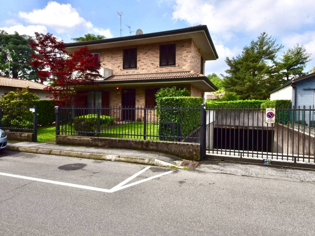 Villetta a schiera a Barlassina in Via Francesco Baracca, 4 - Foto 4