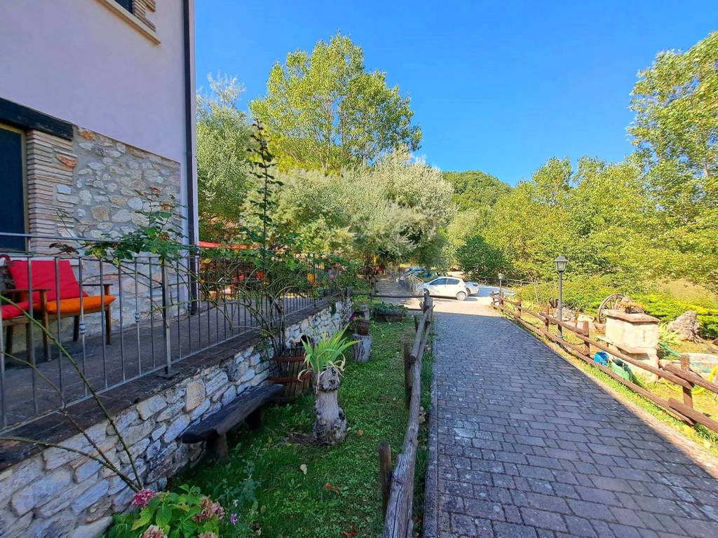 Rustico / casale a Cascia in Via Bartolomeo Lucangeli - Foto 4