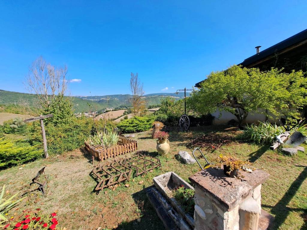 Rustico / casale a Cascia in Via Bartolomeo Lucangeli - Foto 5