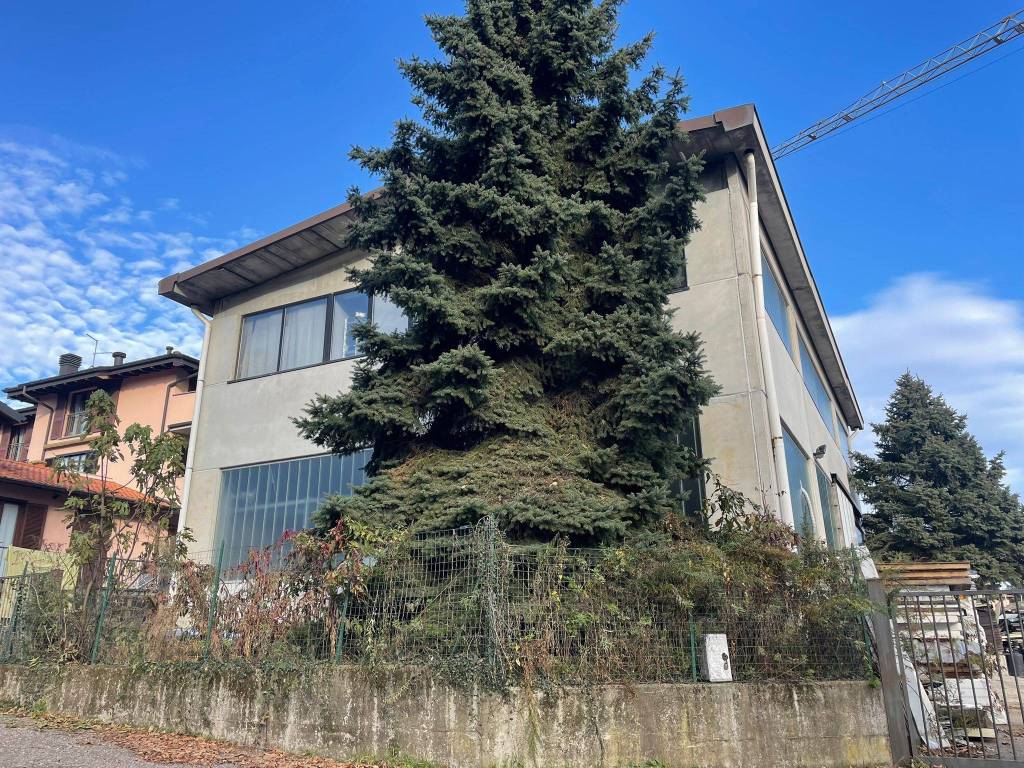 Immobile a Olgiate comasco in Via 25 Aprile, 14 - Foto 4