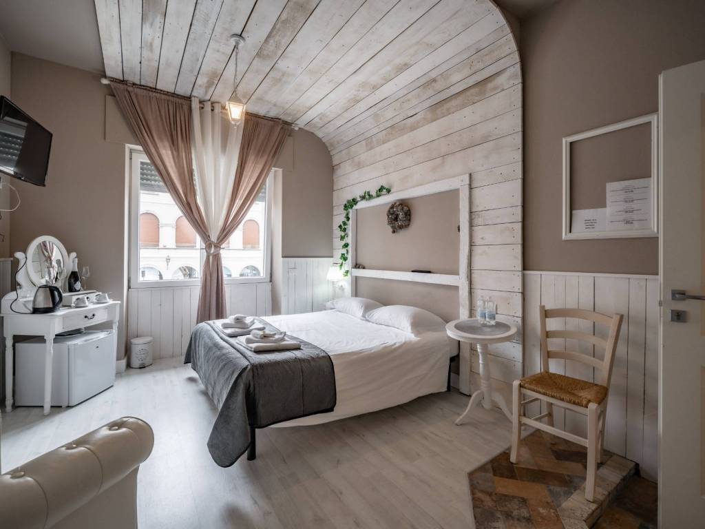 Appartamento a Lecco in Piazza 20 Settembre, 38 - Foto 2