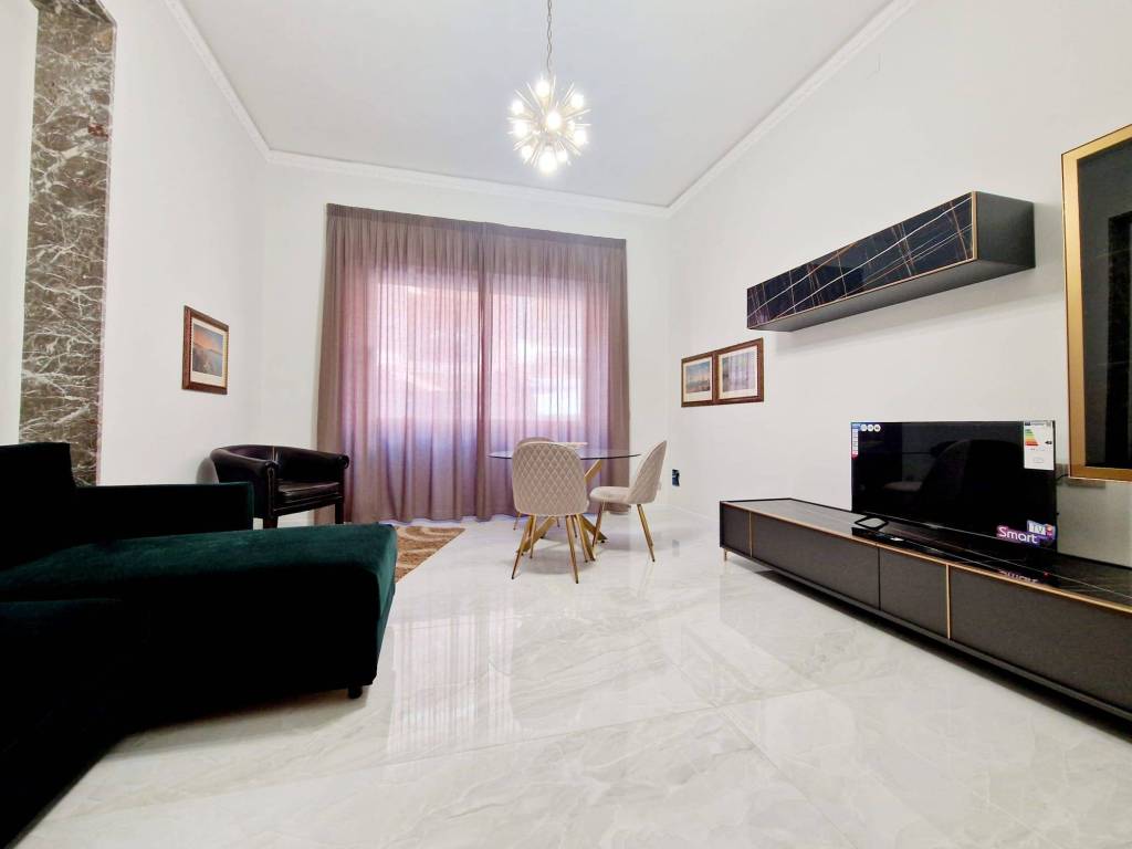Appartamento a Milazzo in Via Colonnello Francesco Bertè - Foto 2