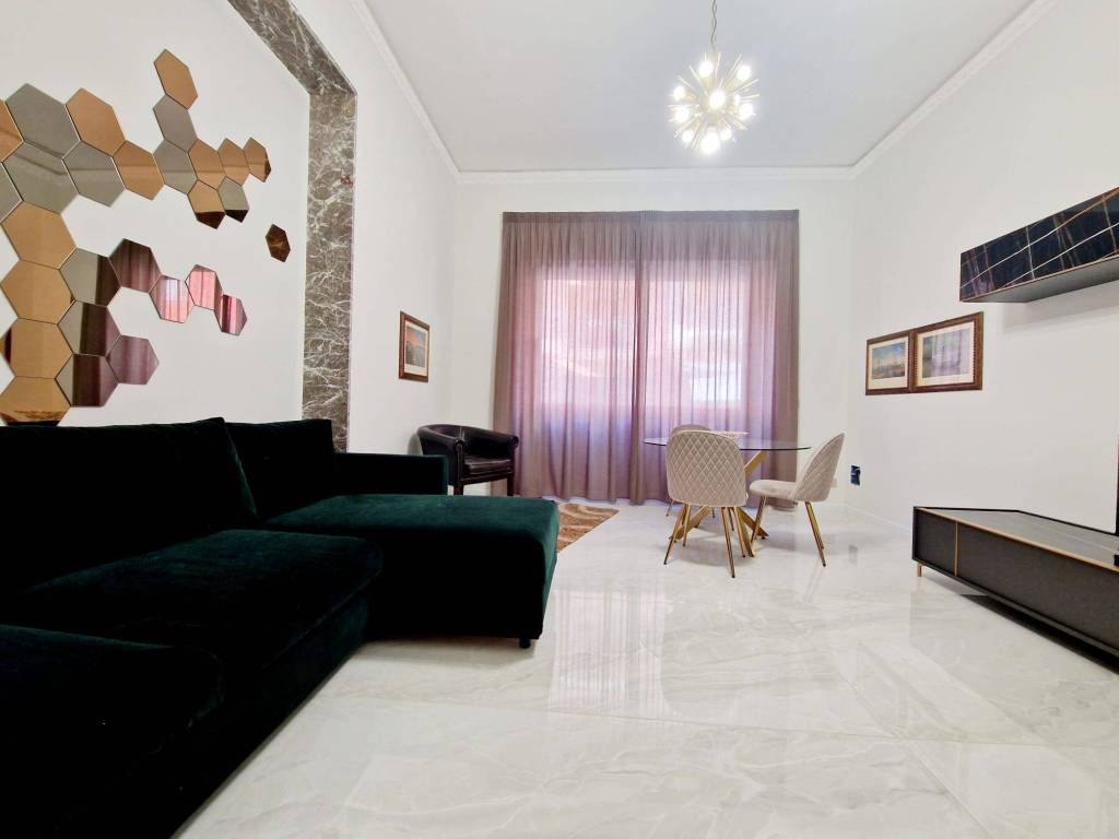Appartamento a Milazzo in Via Colonnello Francesco Bertè - Foto 3