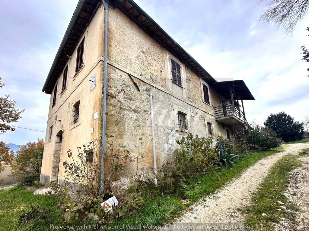 Rustico / casale a Spoleto in Frazione Terzo la Pieve - Foto 3