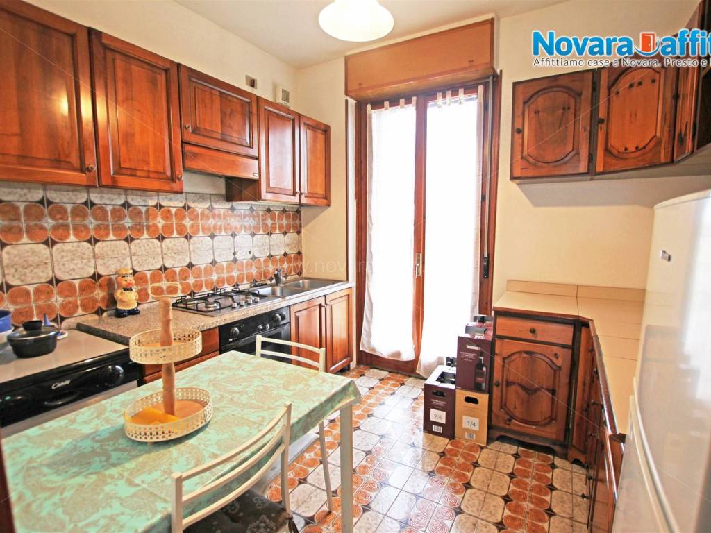 Appartamento a Novara in Via Biandrate - Foto 5