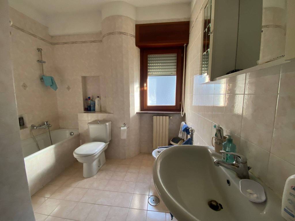 Appartamento a Rende in Via Giuseppe Verdi - Foto 4