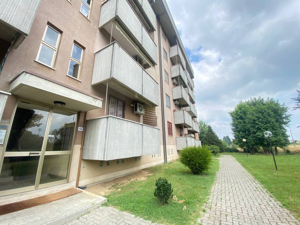 Appartamento a Tavazzano con villavesco in Via Fratelli Cervi, 13 - Foto 2