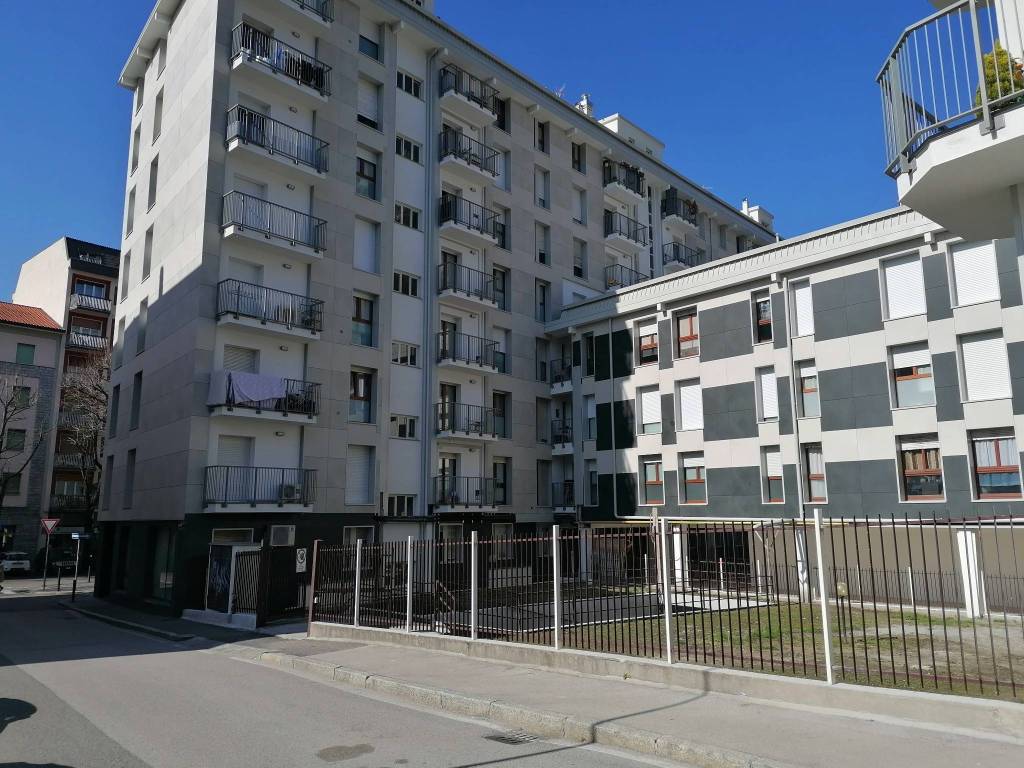 Appartamento a Lecco in Viale Filippo Turati, 80 - Foto 3