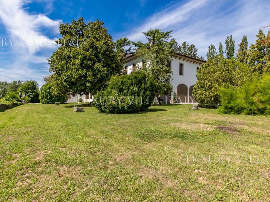Villa a Belluno in Via San Lorenzo, 46 - Foto 2