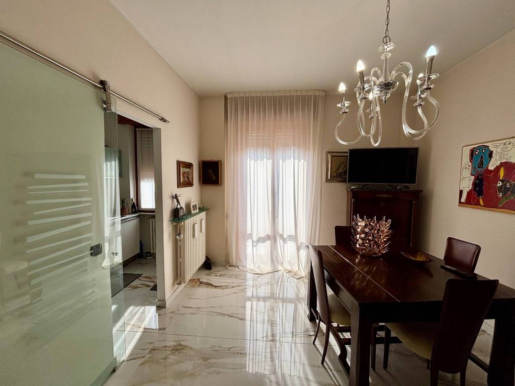 Appartamento a Piacenza in Via Francesco Torta - Foto 4