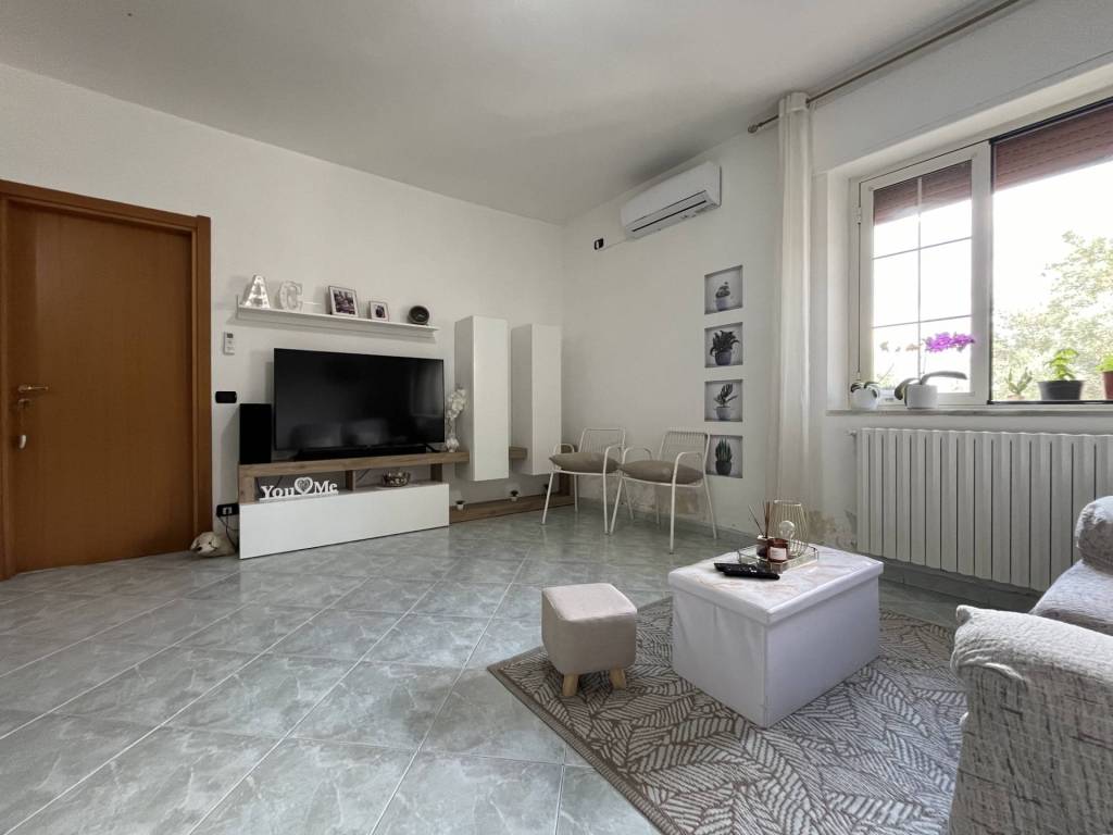 Appartamento a Catanzaro in Via dei Gelsomini, 78 - Foto 4