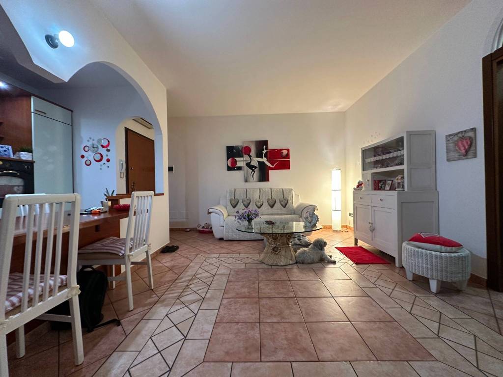Appartamento a Castelfranco emilia in Via Solimei - Foto 4