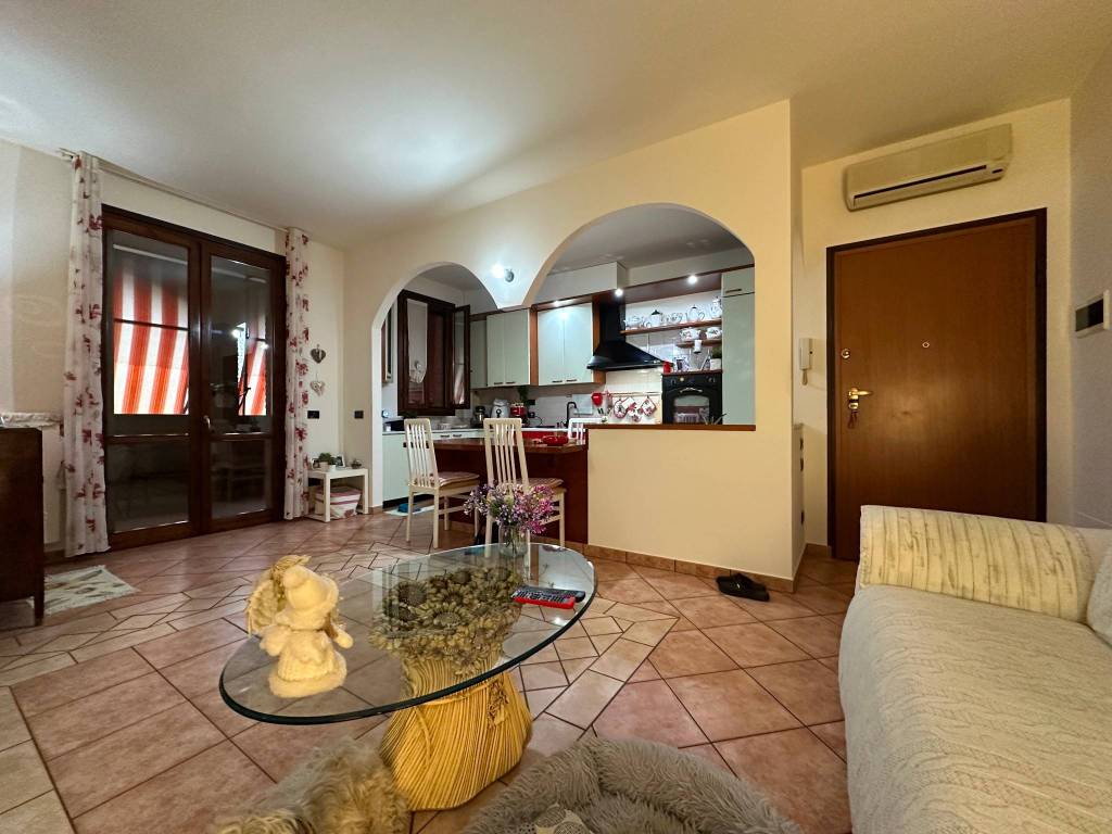 Appartamento a Castelfranco emilia in Via Solimei - Foto 5