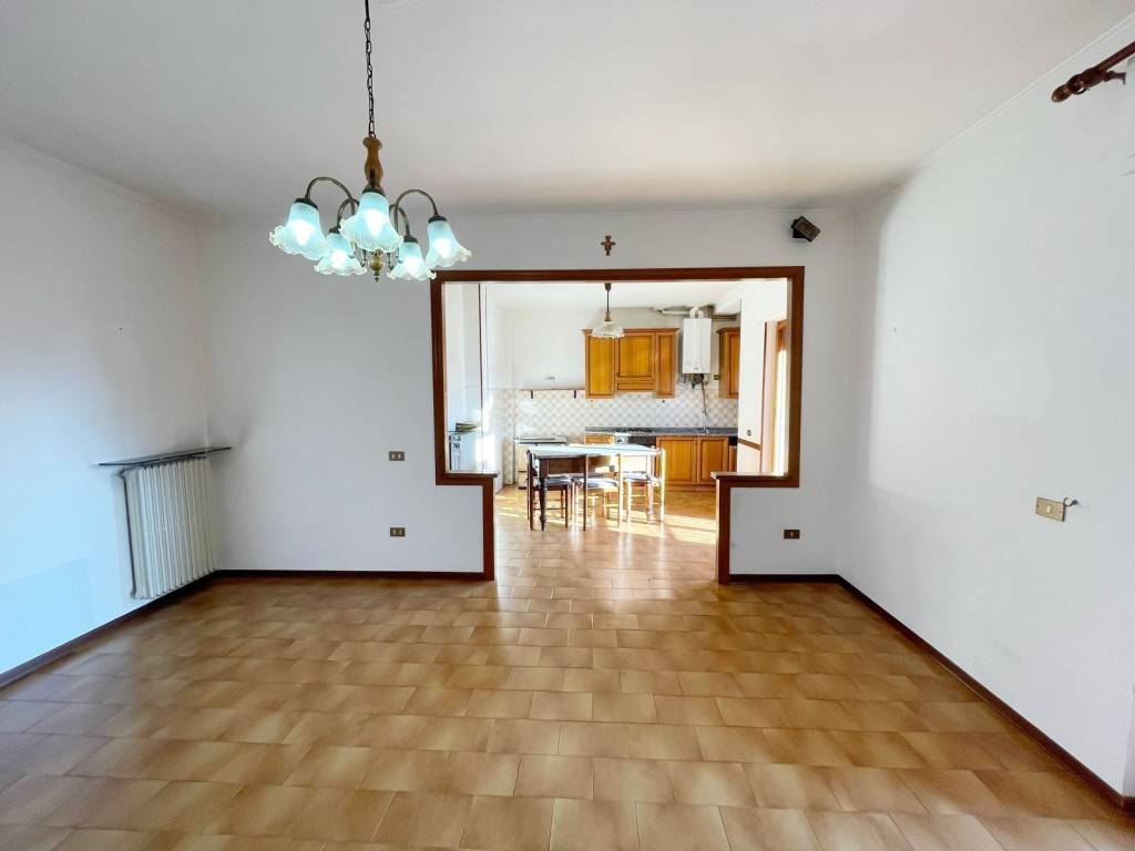 Appartamento a Gubbio in Piazzale Aldo Capitini - Foto 3