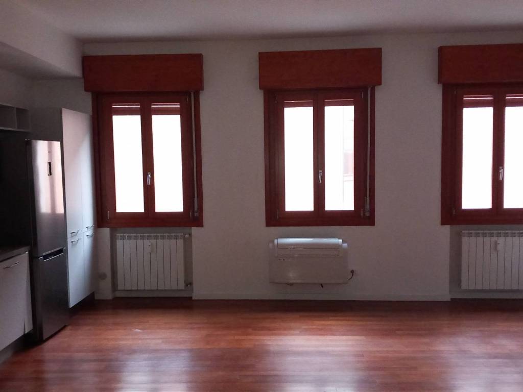 Appartamento a Cremona in Via Cesare Battisti - Foto 2