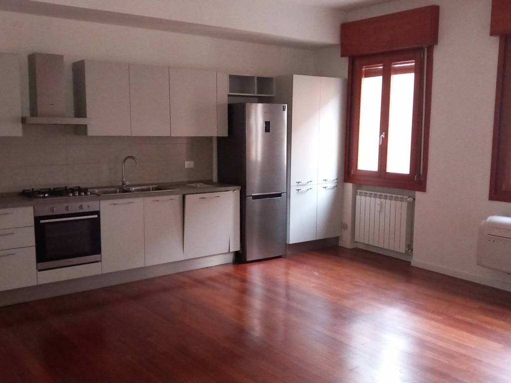 Appartamento a Cremona in Via Cesare Battisti - Foto 4