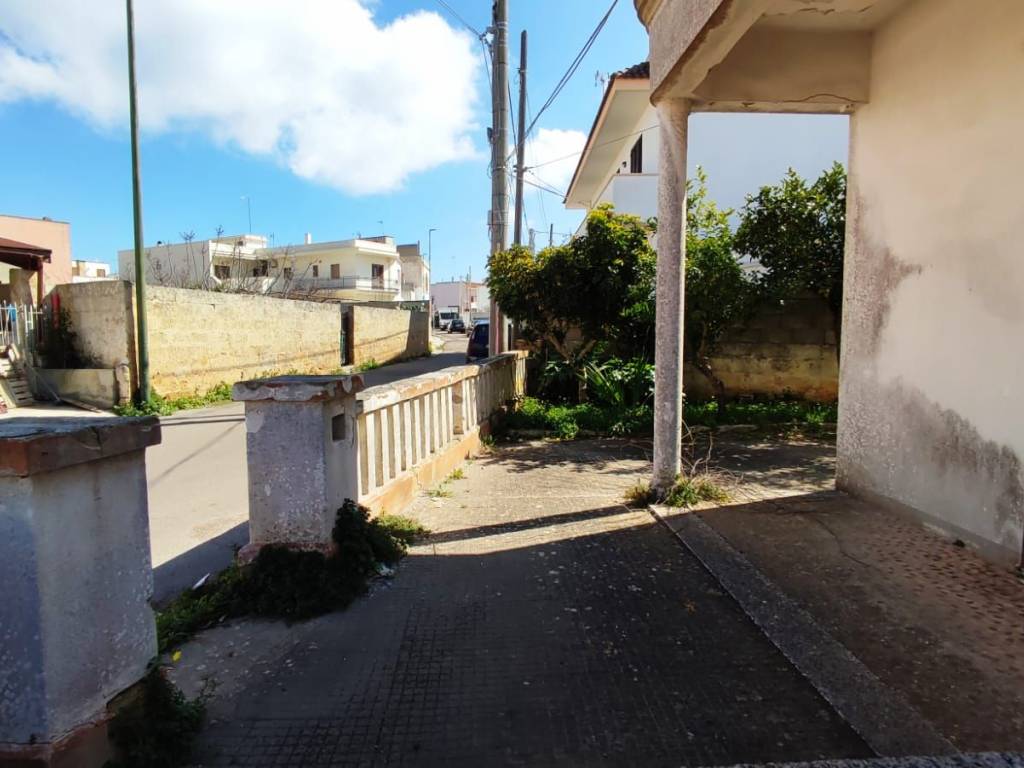 Appartamento a Castrignano del capo in Via Luigi Pirandello - Foto 2