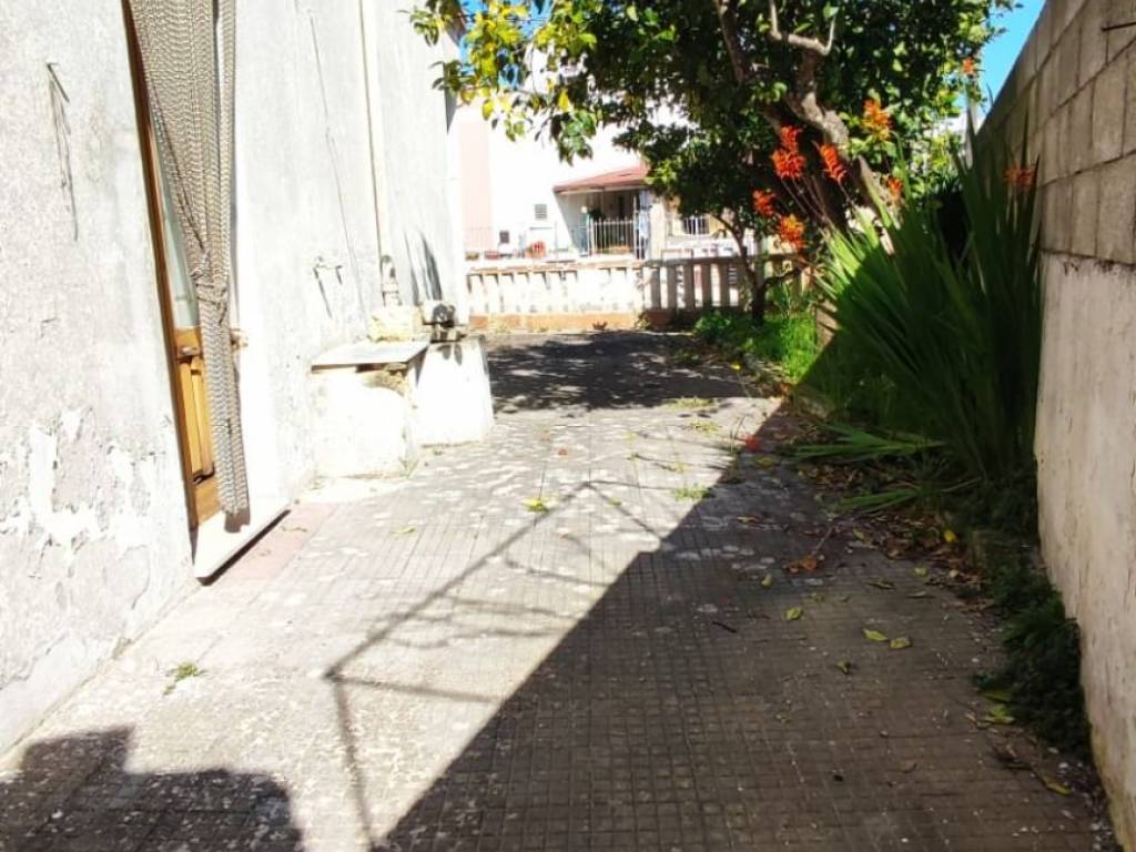 Appartamento a Castrignano del capo in Via Luigi Pirandello - Foto 3