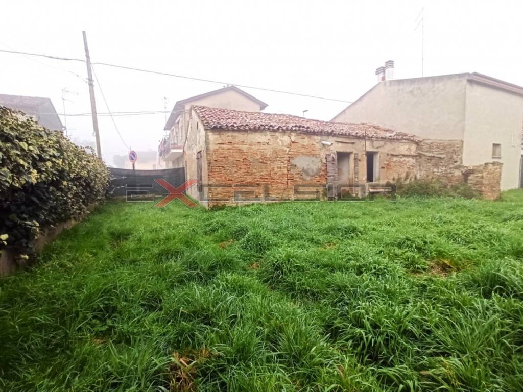Rustico / casale a Porto viro in Corso Risorgimento n. 160 Porto Viro - Foto 2