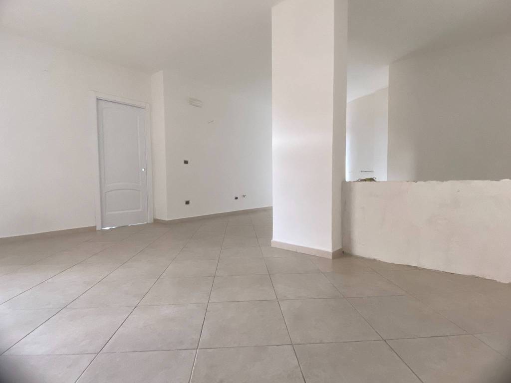 Appartamento a Acerra in Via Gaetano Dublino, 79 - Foto 4