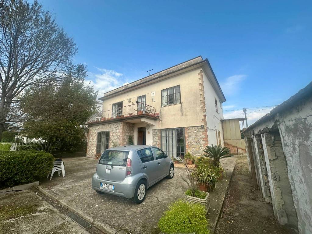 Immobile a Formia in Via Appia Lato Napoli - Foto 4