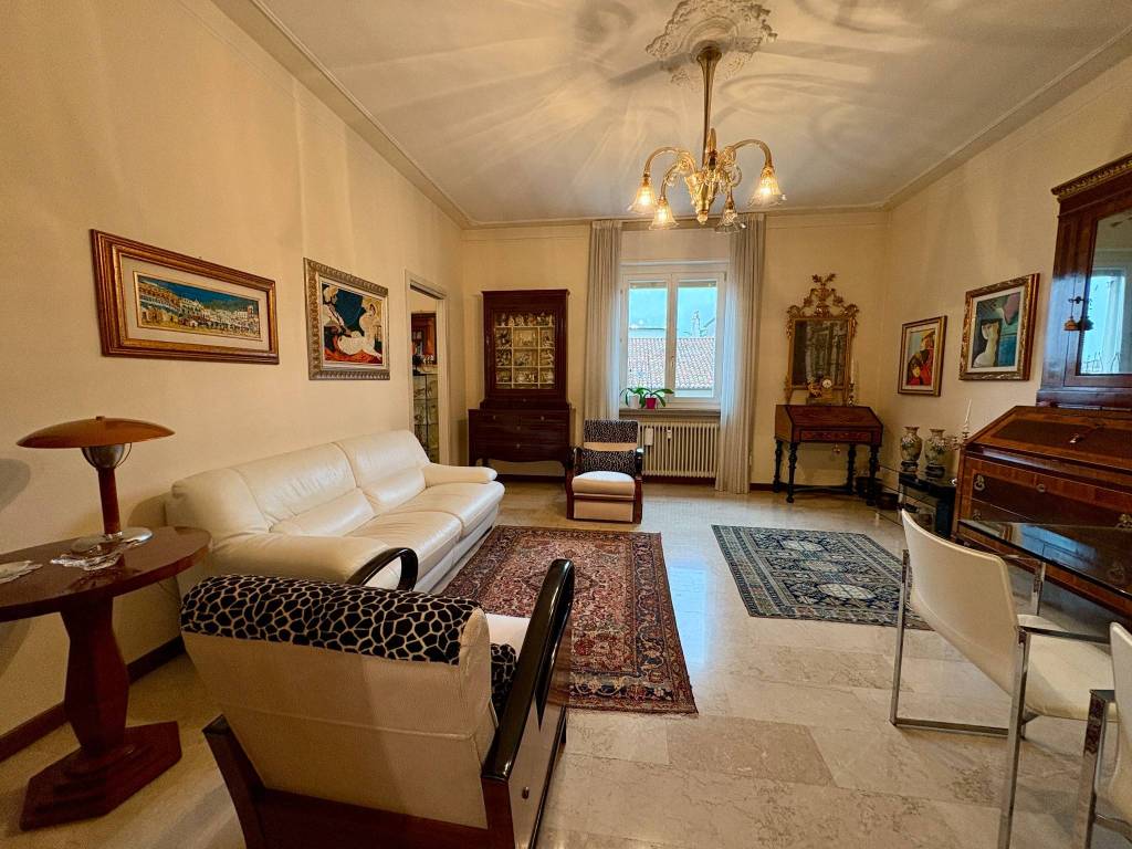 Appartamento a Piacenza in Via Campagna - Foto 5