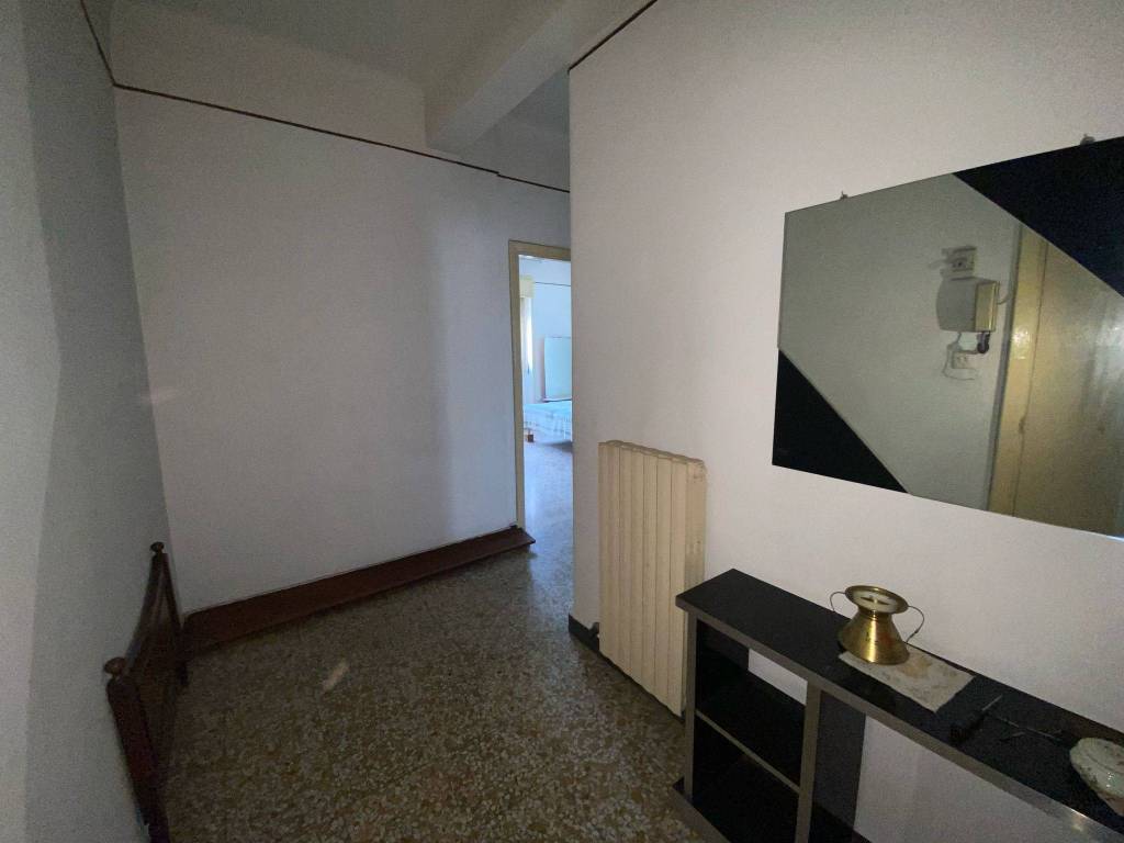 Appartamento a Taranto in Via D'Alò Alfieri, 80 - Foto 4