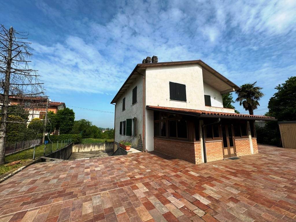 Villa a Castelvetro di modena in Via Sinistra Guerro - Foto 4