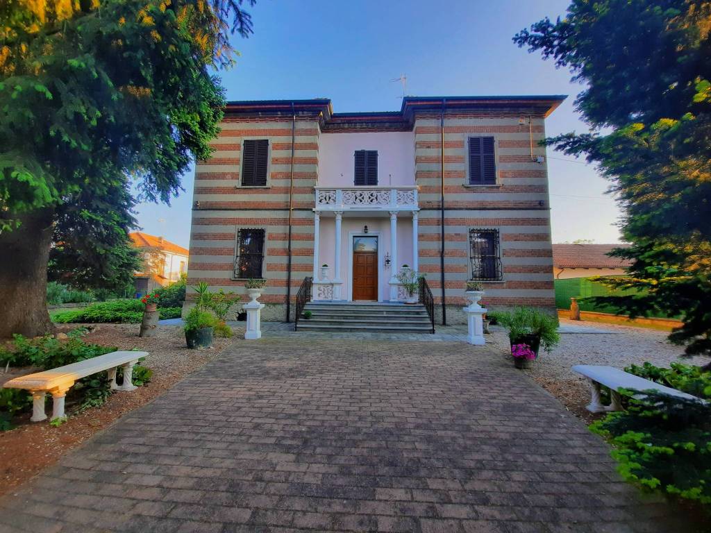Villa a Alessandria in Via Genova - Foto 2